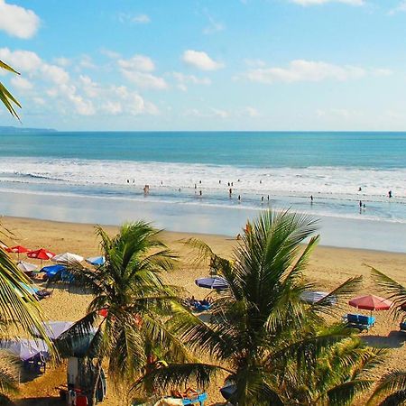 Villa Hitam Putih Legian Bali Seminyak Exteriör bild