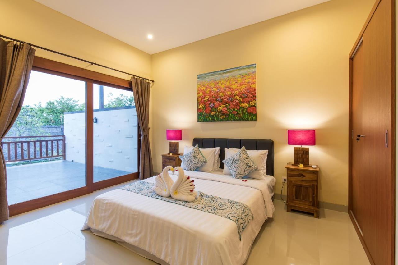 Villa Hitam Putih Legian Bali Seminyak Exteriör bild